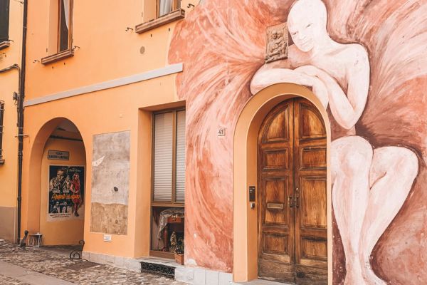 murales di dozza nel centro storico